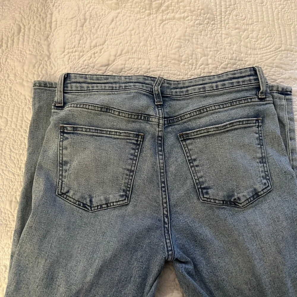 Kut from the Kloth Light Blue Distressed Straight Leg Jeans - Picture 7 of 7